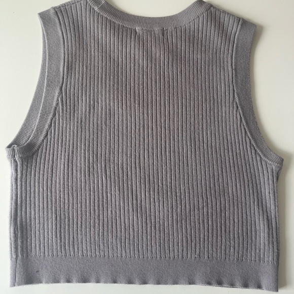 ARDENE sweater vest - Picture 2 of 3